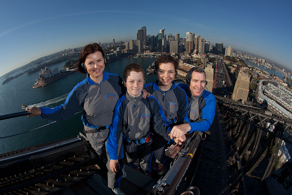 Sydney Harbour bridge climb tours