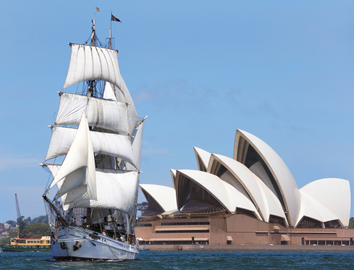 Sydney Harbour Tall Ship Lunch or Dinner Cruise