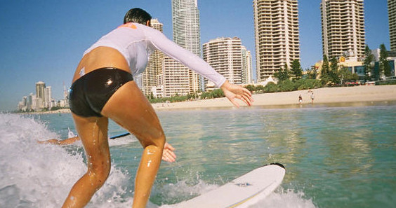 learn to surf gold coast