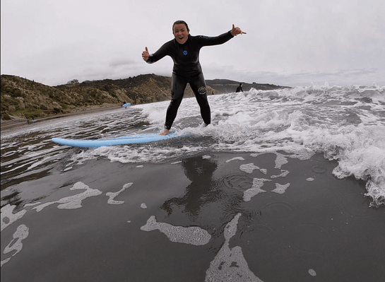 Learn to surf at Raglan