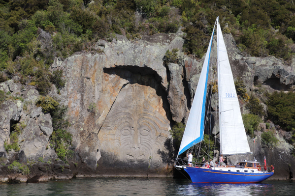 Lake Taupo Maori Rock Carvings Sailing Cruise