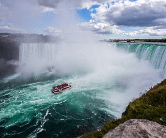 Day Trip by Air - New York City to Niagara Falls