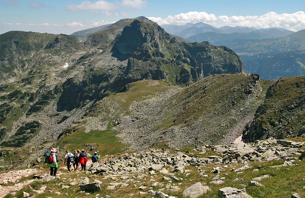 one-day hiking tour from sofia to mount malyovitsa or the scary lake 2