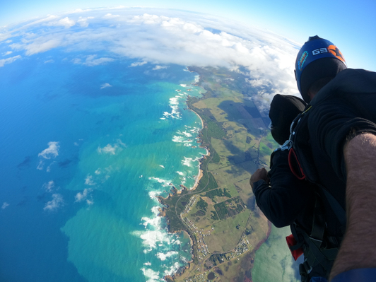 skydive great ocean road