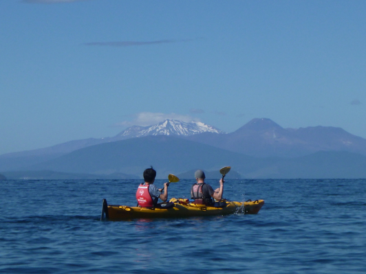 maori lake taupo kayak