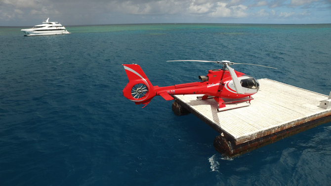 Great-barrier-reef-helicopter-ride