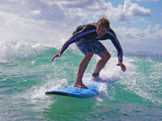 surf lesson byron bay